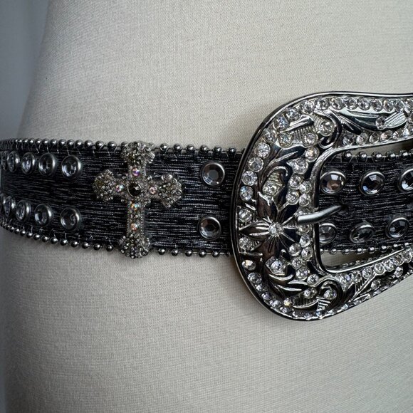 VTG Black Leather Belt Rhinestone Buckle and Crosses Witchy Goth Vampire Diaries - Picture 4 of 11